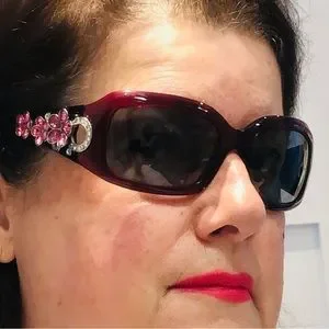 ? Bvlgari Authentic red fade 2 black Swarovski Crystal sunglasses OG case, cloth ? Bvlgari Authentic red fade 2 black Swarovski Crystal  main image 4